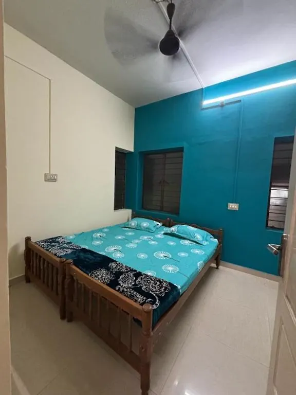Διαμέρισμα Cozy N Spacious Air Conditioned Furnished 3Bhk Thiruvananthapuram Ινδία