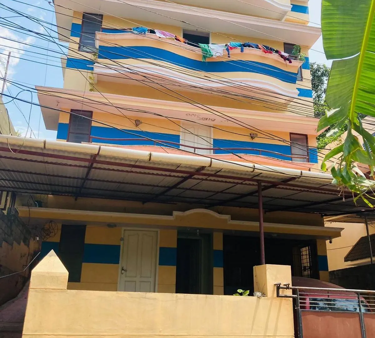 Cozy N Spacious Air Conditioned Furnished 3Bhk Thiruvananthapuram 0*,