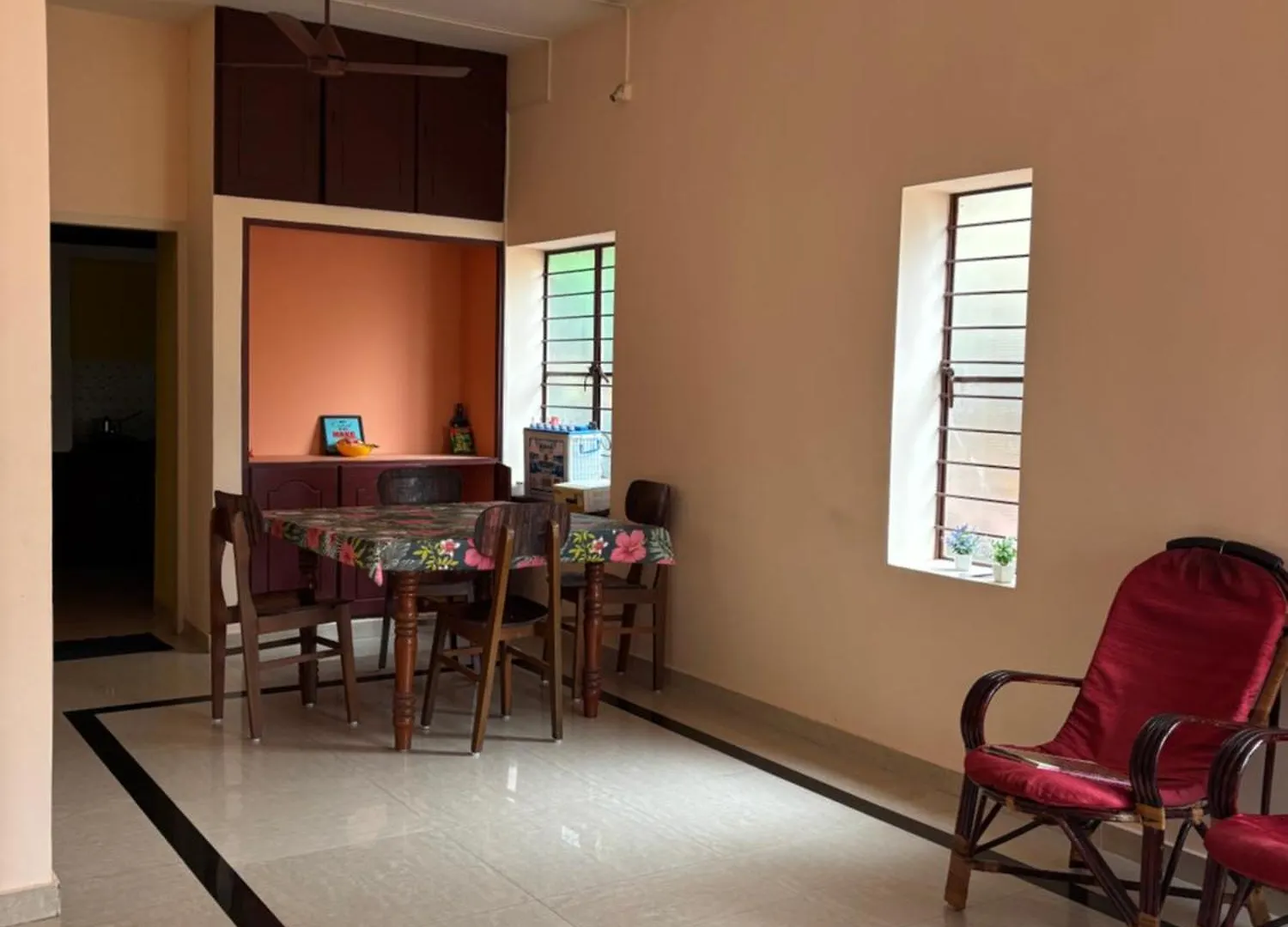 Cozy N Spacious Air Conditioned Furnished 3Bhk Thiruvananthapuram Indien